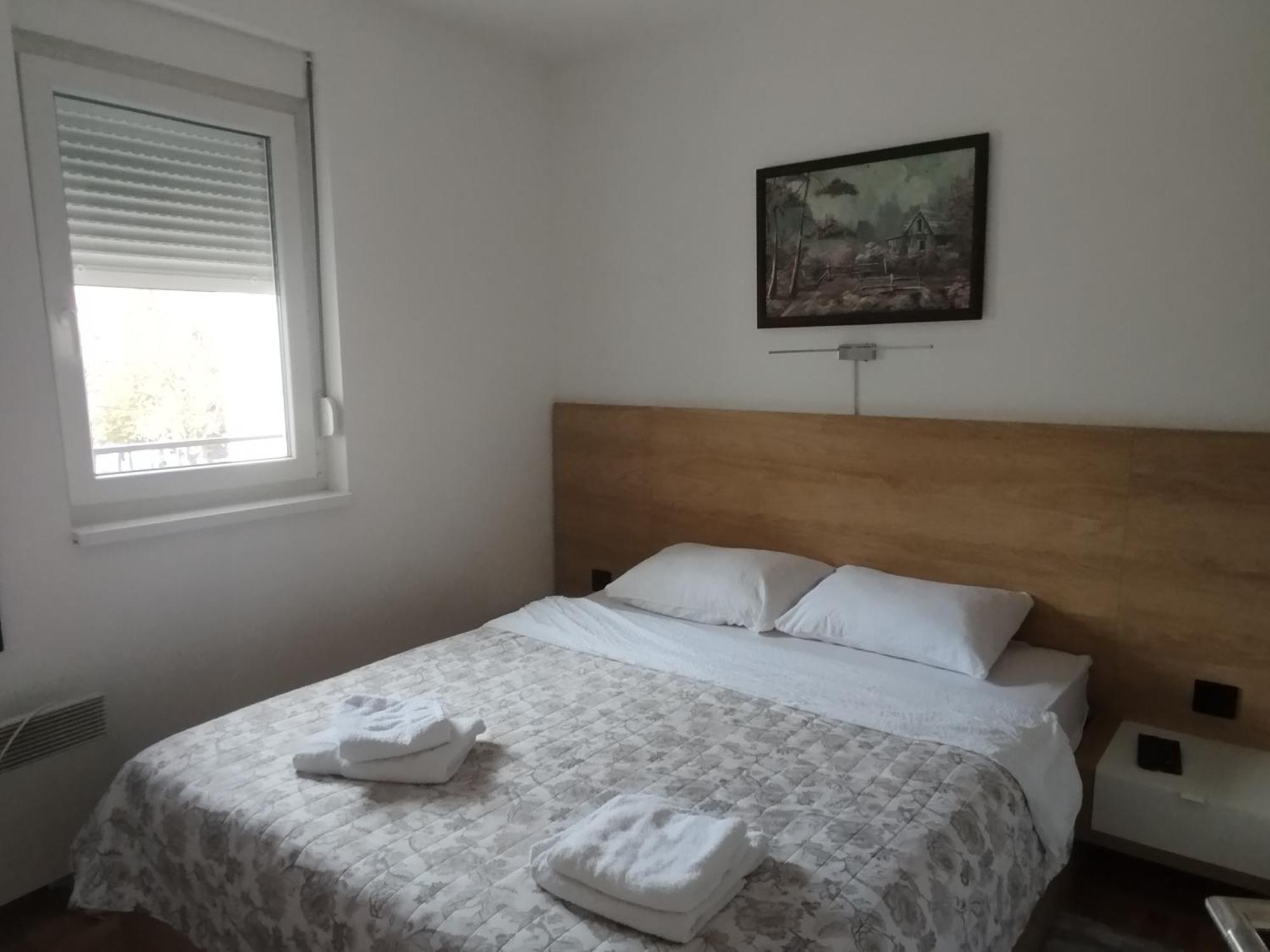 Cvetkovic Lux Аpartmani & Free Garaza Leilighet Vrnjačka Banja Rom bilde